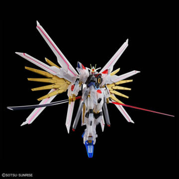 クリアカラーの「HG マイフリ」、黒一色の「MG ユニコーンガンダム」がカッコイイ！ガンダムベースにて5月に発売