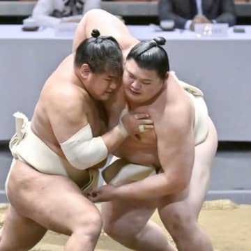 綱とり黄信号…稽古総見で精彩欠いた大関・大の里に足りない「プロの土台」
