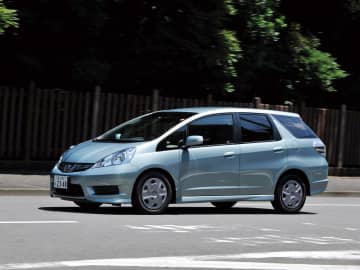 ホンダ フィットシャトルにはダウンサイザーを納得させる魅力があった【10年ひと昔の新車】