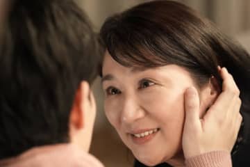 『ディアマイベイビー』“恵子”松下由樹、“拓人”野村康太に20秒越え超濃厚キス　ネット衝撃「激しすぎ」「強烈」