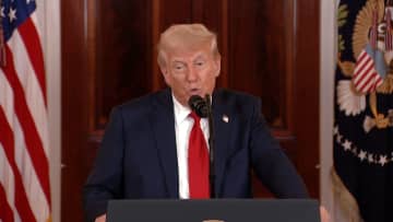 トランプ政権、予算教書の概要公表　国防費13％増　非国防では23兆円削減