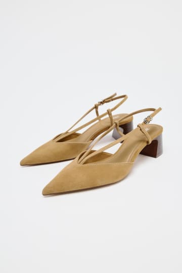 【ZARA】「スエードシューズ」