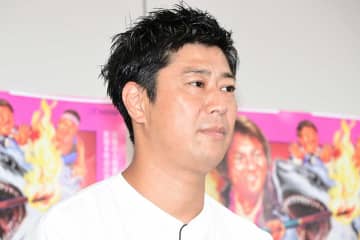 パンサー尾形、新居が「豪邸」と話題　妻が内装公開「センス抜群すぎ」「凄い広い部屋」