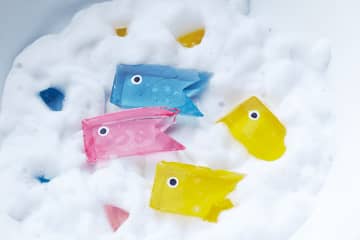 ゼリーみたいにプルプルの「鯉のぼりせっけん」で、子どもの日を楽しもう！