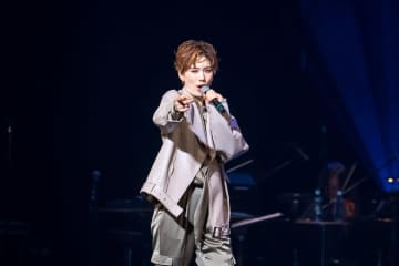 彩風咲奈 退団後初のコンサート1st Concert『no man’s land』開幕