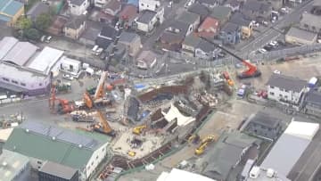 八潮市陥没事故　遺体男性の死因は判明せず　身元の特定進める