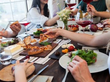 地元で外食するならココ！ジモトミン大推薦のレストラン発表