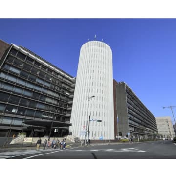 昭和の名建築「パレスサイドビル」も姿を消すのか…保有する毎日新聞GHDが複数社に再開発打診と報道