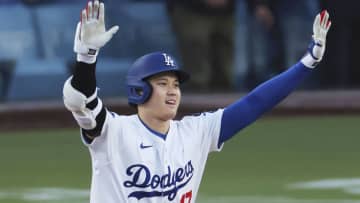 「父は強いのだよ」大谷翔平、待望の“パパ1号”に祝福が殺到