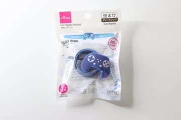今年のダイソー商品がめっちゃ進化してた！1秒あれば装着できる！アレ対策になるバンド