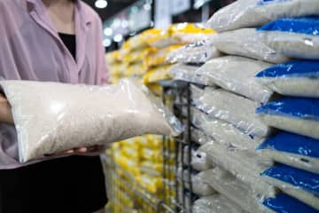 「米屋」の倒産が増えている!? お米の価格は下がらないのになぜ？