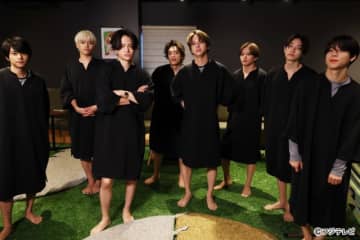 timeleszの8人がサウナへ。裸で汗だくになって“ととのう話”を披露！「タイムレスマン」