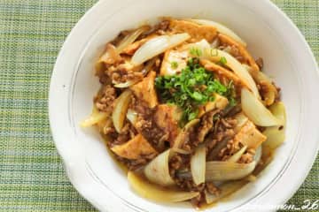 旬のおいしさを堪能♪「新玉ねぎと厚揚げ」簡単おかずレシピ