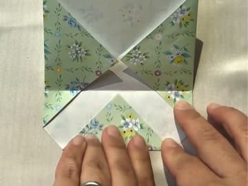 覚えておくと超便利！　１００均の折り紙を使ったアイディアに「参考になる」