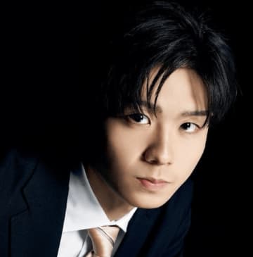 「ヤバい！カッコいぃぃぃ」香川照之の長男がイケメンすぎると話題　驚きの近影公開　「塩顔イケメン」「父譲りの存在感」
