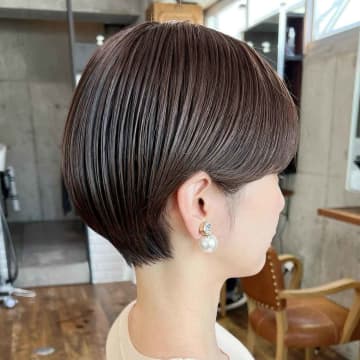この“丸み”がたまらん、、♡ 小顔見えも狙える【マッシュショート】でイメチェン大成功ーッ！