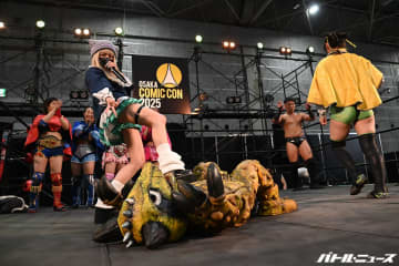 自称・王道Vtuberが生身でイベントに参加しプロレスラーに追いかけ回される珍事が発生！