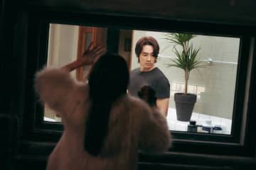 激しい情愛に溺れる男女＆そのすべてを見つめる婚約者、3人には“秘密の顔”があった…『秘顔-ひがん-』予告編