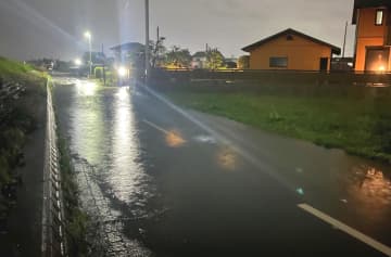GW後半の茨城県内、大雨や強風に見舞われる　水戸で冠水　列車遅れも