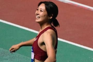「今日ビジュいいじゃん」23歳“美女ジャンパー”の自賛投稿にネットも絶賛「モデルじゃないですか」