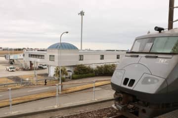 “二刀流”歓喜の宮崎空港？特急も発着する最強駅とは