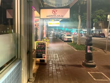 たったの6ドル？人気ハンバーガー専門店「ホノルル・バーガー・カンパニー」の火曜限定スペシャルを見逃すな！