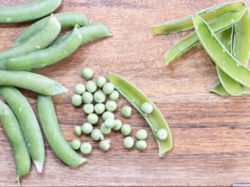 サイゼリヤの大人気レシピをお家で再現！「柔らか青豆の温サラダ」を作ってみた！