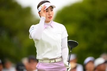 ＜中間速報＞蛭田みな美がホールインワン達成で首位タイ　トップに菅沼菜々、小祝さくらも並ぶ