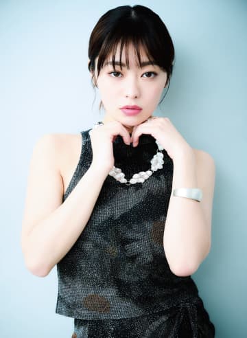 吉柳咲良「部屋の中でロングダウンを着ることも（笑）」 乾燥を防ぐため暖房オフ！