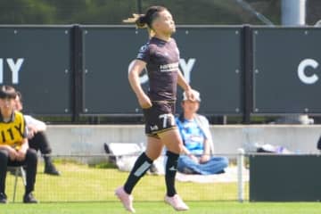 J３初挑戦の栃木Cがついに首位奪取。田中パウロ淳一がPKで４戦連発「狙っていなかったんですけど…」