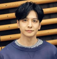 「何事！？予想外すぎる」生田斗真&世界的ギタリストの衝撃2ショットにファン感動「豪華すぎて息止まる」「渋すぎる共演」