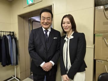 高橋英樹、“元宝塚月組トップ”との2ショット公開 「映画のワンシーンのよう」「待ち望んでいました」反響続々