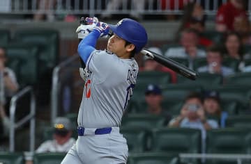 ドジャース・大谷翔平が3試合ぶりの8号勝ち越しソロ　初勝利目指す佐々木朗希を援護