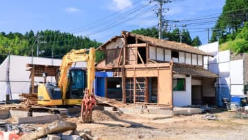 ボロボロ実家の値段「50万円」、ジモティーで出品すると…クレカで即決購入した「富豪の正体」