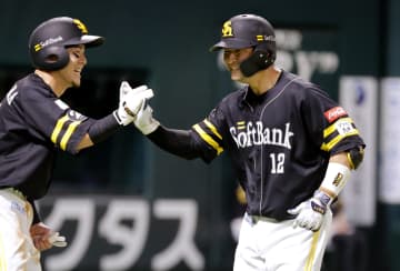 ソ5―3ロ（4日）　ソフトバンクが最下位脱出