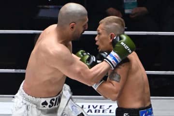 【RIZIN】皇治、体重差28kgマッチを耐え抜く　“反則王”カリミアンのパンチ被弾も倒れず