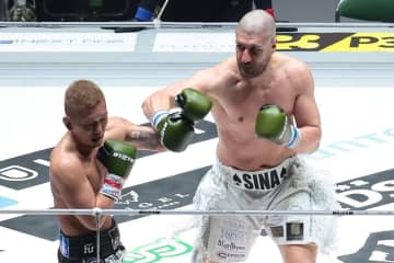 【ＲＩＺＩＮ】皇治は今回は大破せず…カリミアンと３Ｒノーダウンでドロー　試合後のマイクは却下
