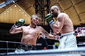 【RIZIN】皇治、身長200cmのカリミアンと“禊マッチ”で激突　右フック被弾も倒れず「体格差があるのにすごい」
