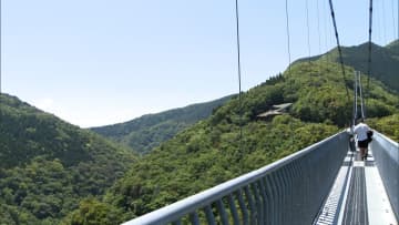 ゴールデンウィーク後半2日目は広い範囲で晴れ“行楽日和”に　伝統行事や神事など各地にぎわい