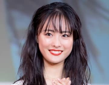 大友花恋、ばっさりイメチェン　ボブの新スタイルに絶賛の声「自分で切ったの凄い」「めちゃめちゃ似合ってる」