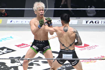 【RIZIN】「やっぱり華しかない」　萩原京平が右→左で1R・TKO！　“未来の弟子”撃破で「アンタの弟子倒しましたよ」宣戦布告