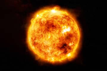 『太陽』には酸素がないのになぜ燃えているの？不思議な現象に隠された真実とは…