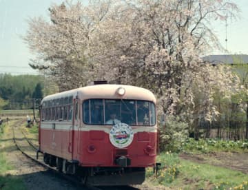 ＜あのころ＞レールバスが運行休止　28年前の5月5日