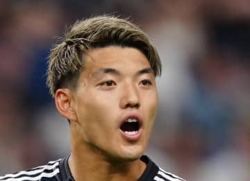 堂安律がバイエルンの優勝決定“アシスト”! フライブルクがレバークーゼンと2-2ドロー