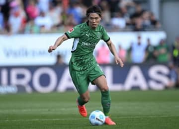 「監督と再会」28歳日本代表DFのプレミア移籍に現実味！ 恩師率いる優勝クラブ加入の可能性を現地報道「信じられないほど速い」