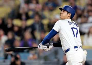 ドジャース・大谷翔平が6試合ぶり5号ソロ　バックスクリーンへ打球速度180キロの豪快弾