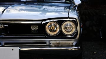 【旧車】日産フェアレディZを抑えた1位は“幻の名車”発売当初238万円→いまは「億単位」で取引も!?…旧車ファンに聞く、いまでも乗りたい〈昭和の名車〉ランキング