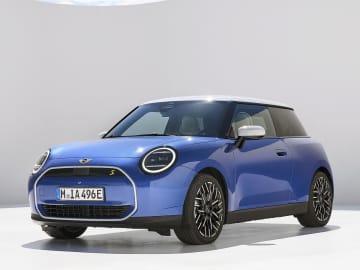 第4世代のモダン MINIもラインナップが完成。その販売状況から人気を探る