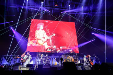 【ライヴレポート】hide with Spread Beaver、hideへの想いが積み重なって生まれたワンマンライブ＜REPSYCLE＞
