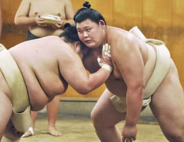 大の里、琴桜に10勝6敗　出稽古、復調に手応え